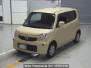 Nissan Moco MG33S