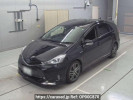Toyota Prius alpha ZVW41W