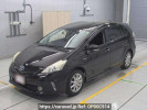 Toyota Prius alpha ZVW41W