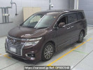 Nissan Elgrand TE52