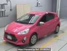 Toyota Aqua NHP10