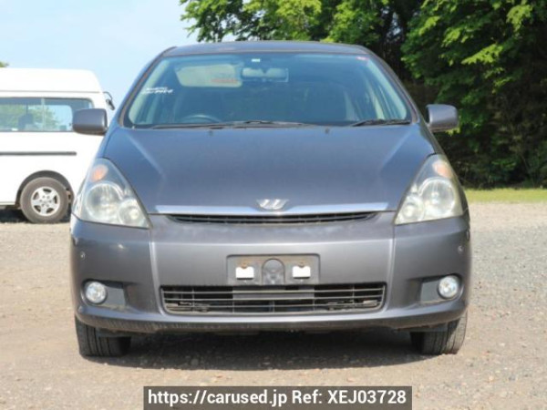 Used 2005 AT toyota wish ANE10G Image[1]