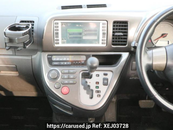 Used 2005 AT toyota wish ANE10G Image[25]