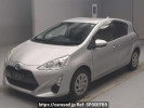 Toyota Aqua NHP10