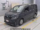 Toyota Voxy ZWR80G