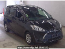 Toyota Sienta NSP170G