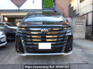 Toyota Vellfire TAHA40W
