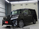 Toyota Voxy ZRR85W