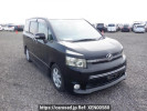 Toyota Voxy ZRR70W