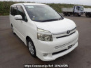 Toyota Voxy ZRR70W