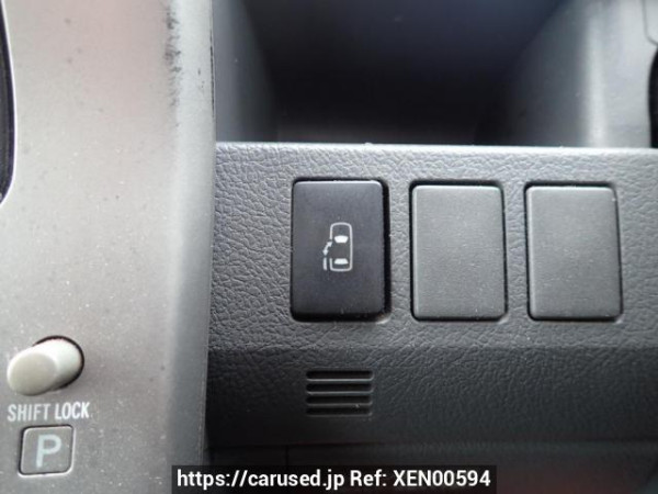 Used 2009 AT toyota voxy ZRR70W Image[15]