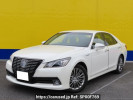 Toyota Crown Hybrid AWS210