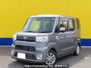 Toyota Pixis Mega LA700A