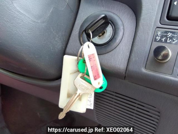 Used 1999 AT toyota granvia VCH38S Image[26]