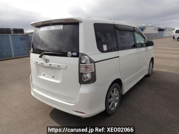 Used 2008 AT toyota voxy ZRR70W Image[5]