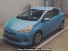 Toyota Aqua NHP10