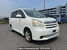 Toyota Noah ZRR70G
