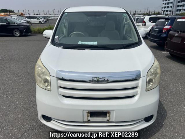 Used 2007 AT toyota noah ZRR70G Image[1]