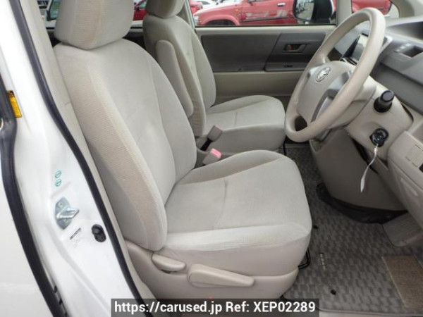 Used 2007 AT toyota noah ZRR70G Image[13]