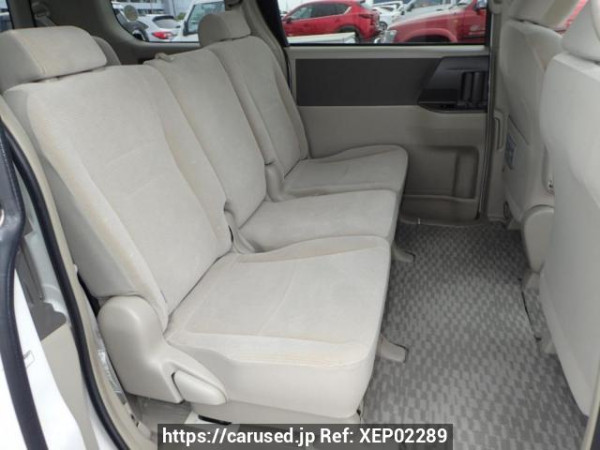 Used 2007 AT toyota noah ZRR70G Image[15]