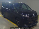 Toyota Noah ZWR90W