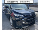 Toyota Noah MZRA90W