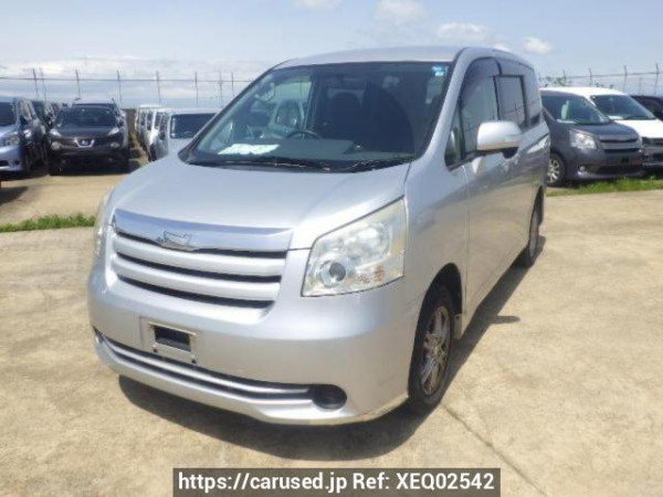 Used 2007 AT toyota noah ZRR75G Image[2]