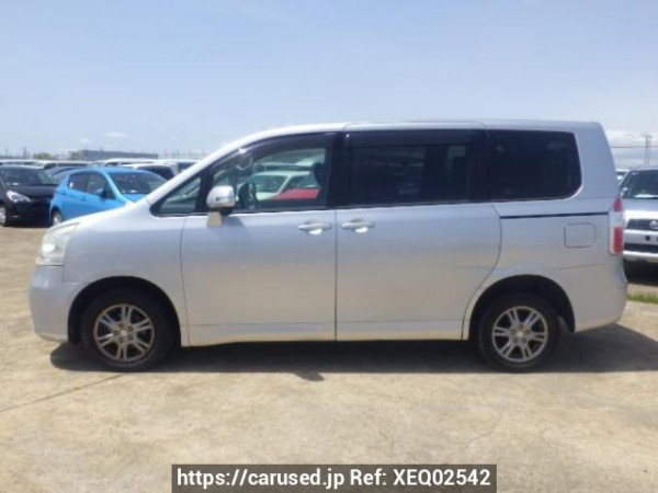 Used 2007 AT toyota noah ZRR75G Image[3]