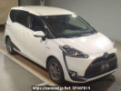 Toyota Sienta NHP170G