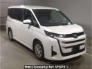 Toyota Noah MZRA90W