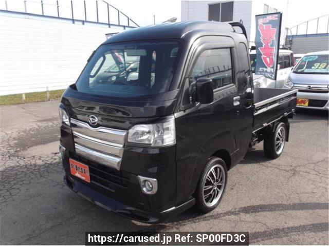 Daihatsu Hijet Truck 2017 from Japan