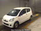 Daihatsu Mira L285V