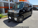 Toyota Pixis Mega LA700A