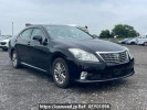 Toyota Crown GRS200