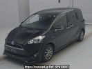 Toyota Sienta NHP170G