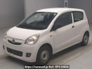 Daihatsu Mira L275V