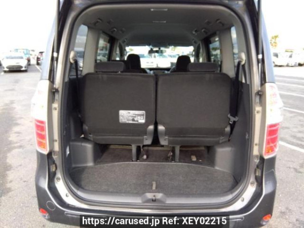 Used 2009 AT toyota noah ZRR75G Image[8]