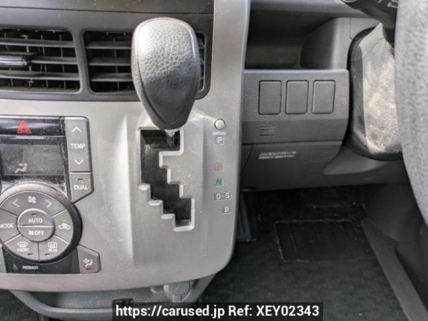 Used 2008 AT toyota noah ZRR70G Image[24]