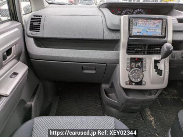 Used 2008 AT toyota noah ZRR75W Image[18]