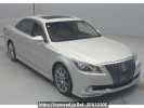 Toyota Crown Majesta GWS214