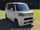 Toyota Pixis Mega LA700A