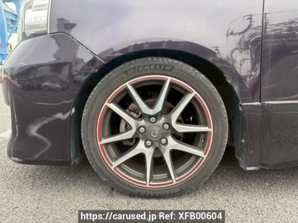 Used 2010 AT toyota voxy ZRR70W Image[29]