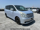 Toyota Noah ZRR70G