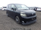 Toyota Voxy ZRR70G
