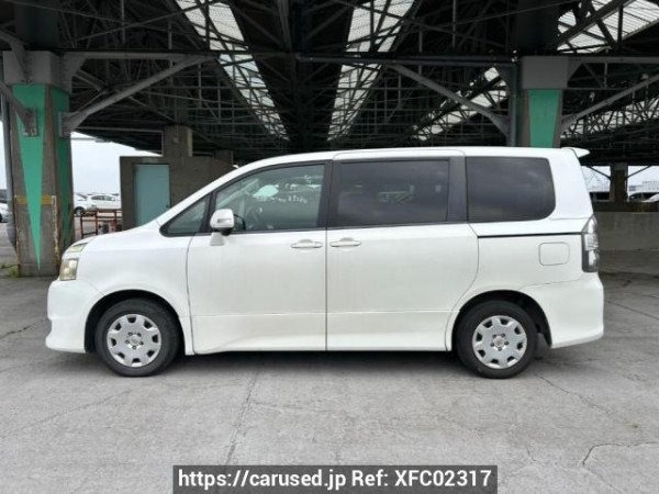 Used 2008 AT toyota voxy ZRR70W Image[3]