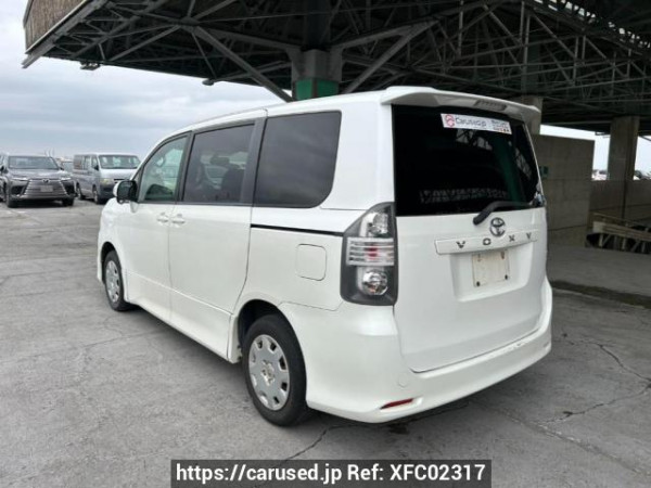 Used 2008 AT toyota voxy ZRR70W Image[4]