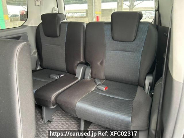 Used 2008 AT toyota voxy ZRR70W Image[16]