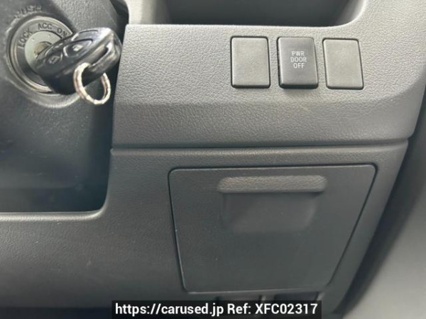 Used 2008 AT toyota voxy ZRR70W Image[27]