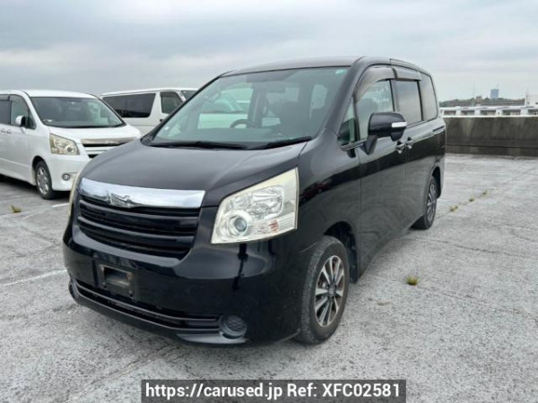 Used 2007 AT toyota noah ZRR70G Image[2]