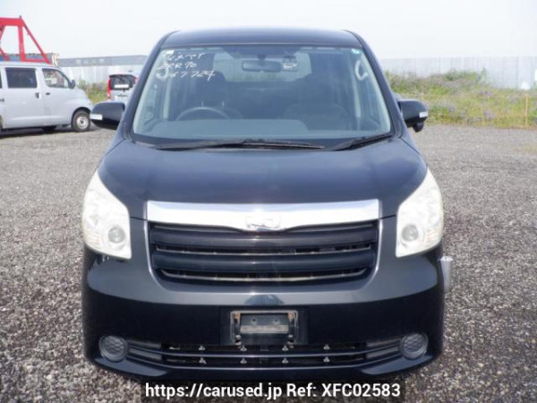 Used 2008 AT toyota noah ZRR70G Image[1]